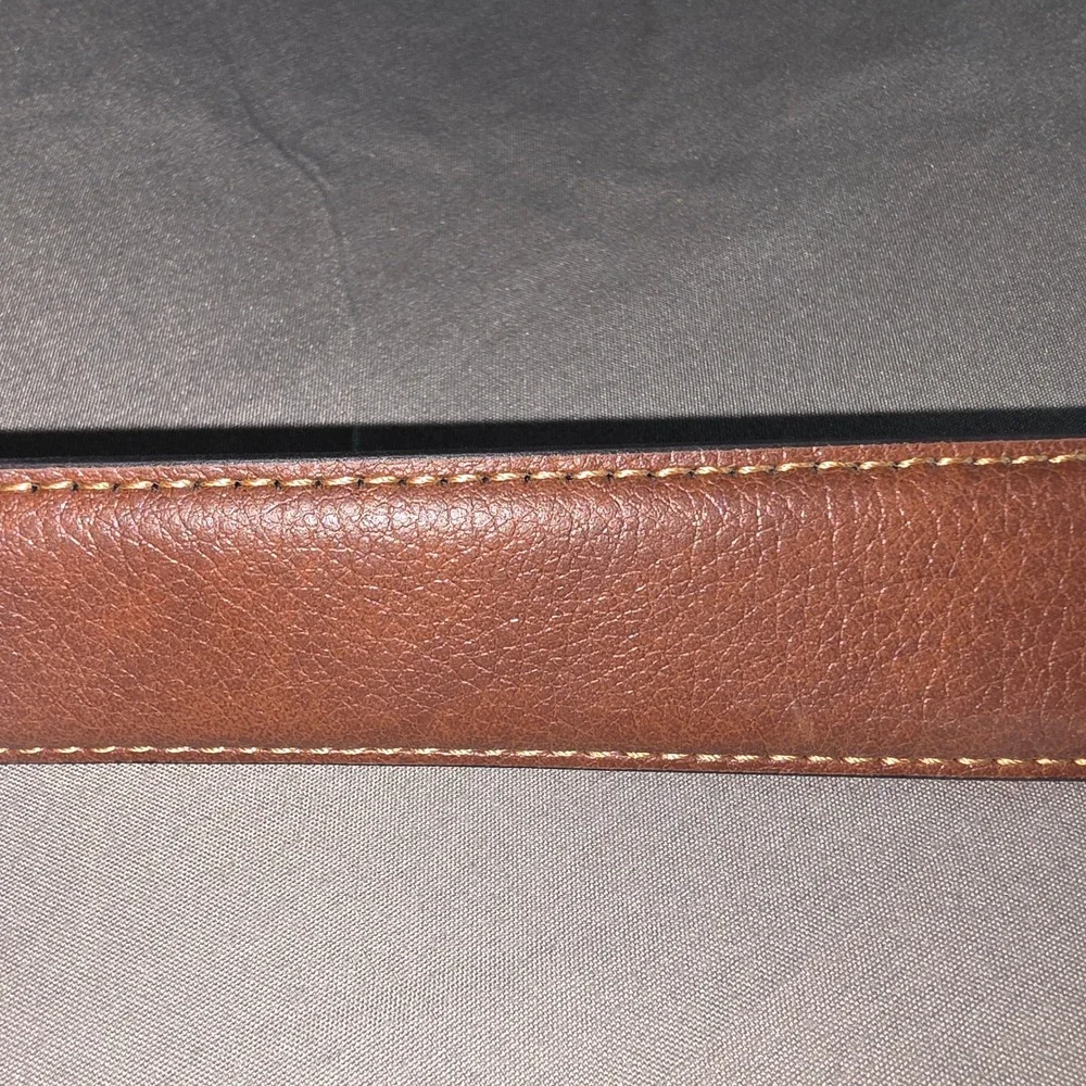 Goodfellow & Co Mens Reversible Stretch Belt Black Tan Silver Buckle M 32-36